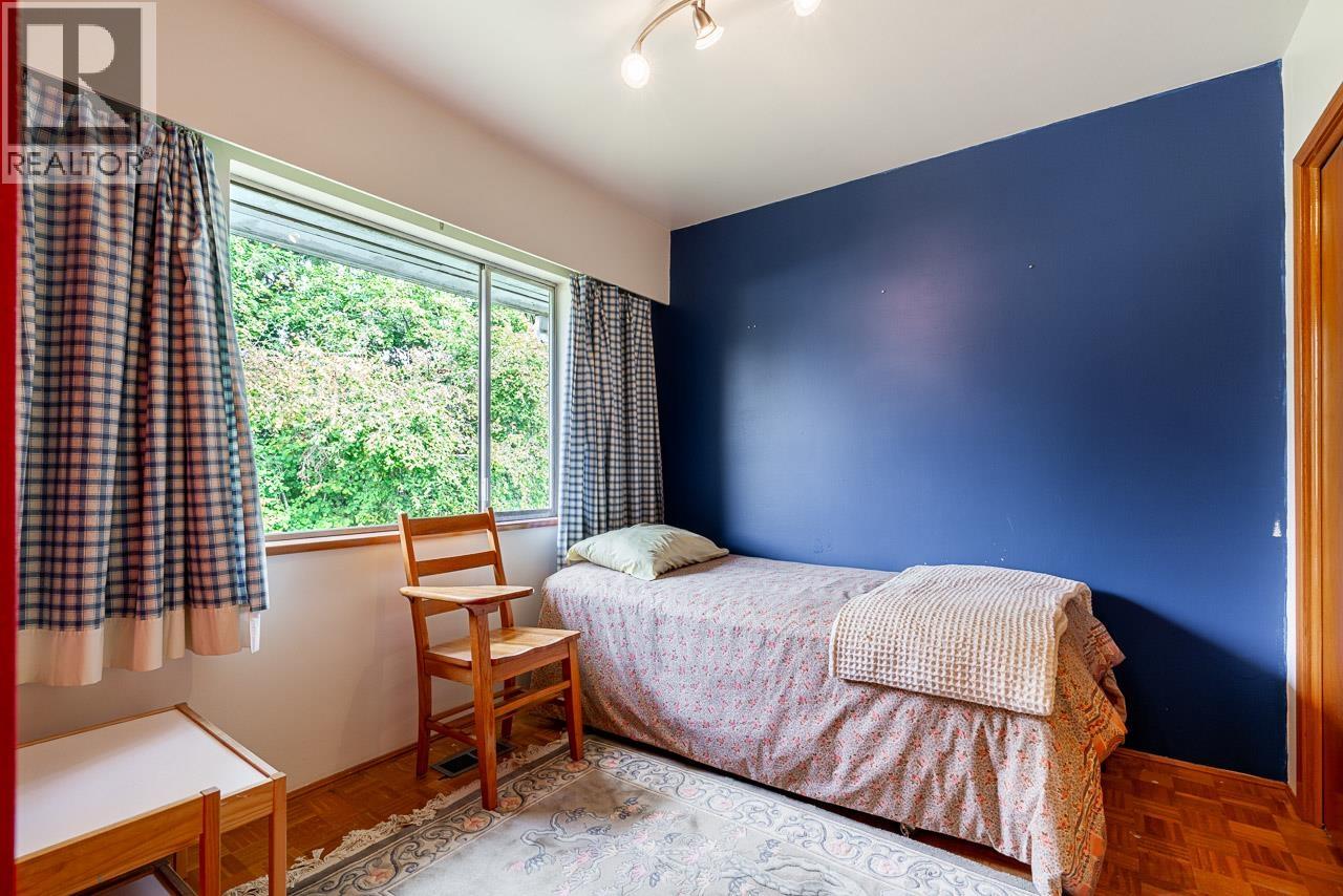 7475 COLLEEN STREET, Burnaby