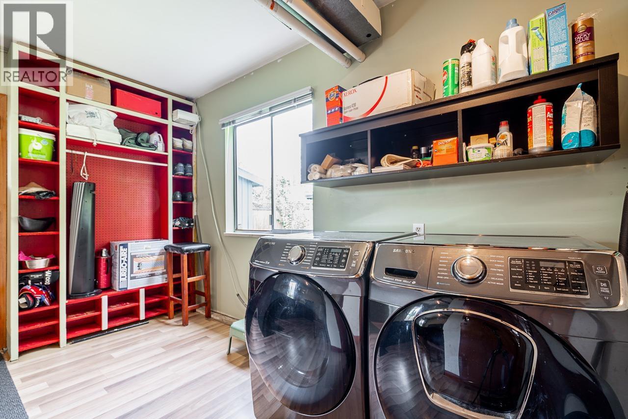 7475 COLLEEN STREET, Burnaby