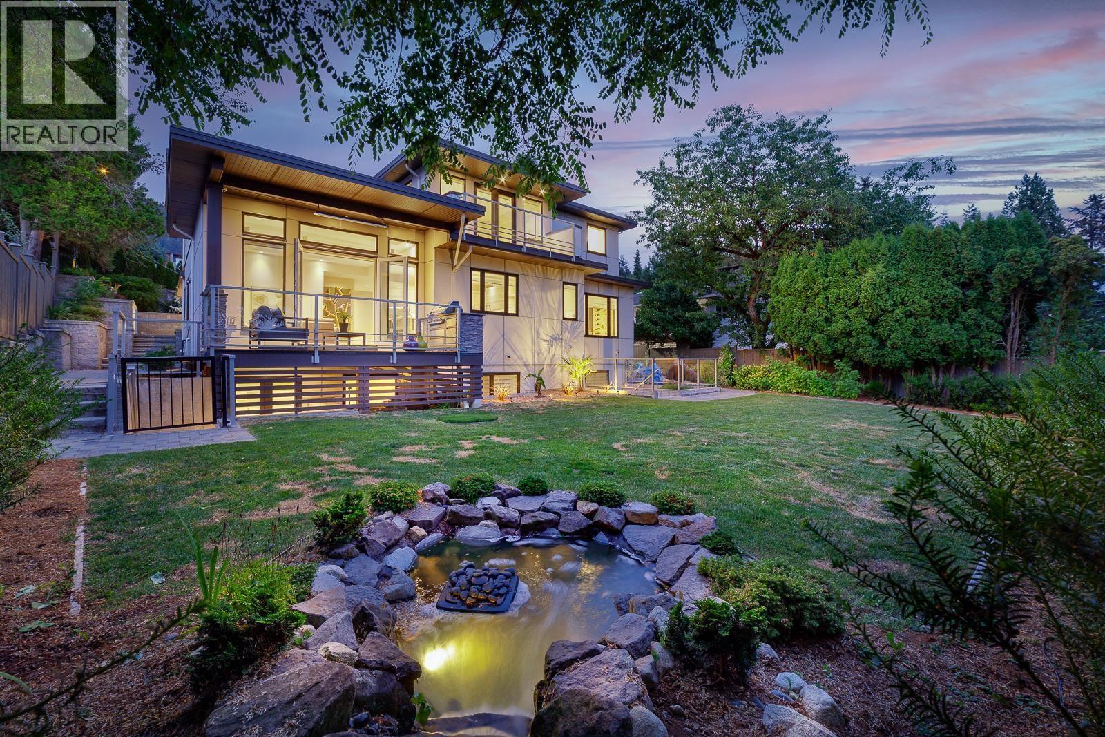 517 GRANADA CRESCENT, North Vancouver