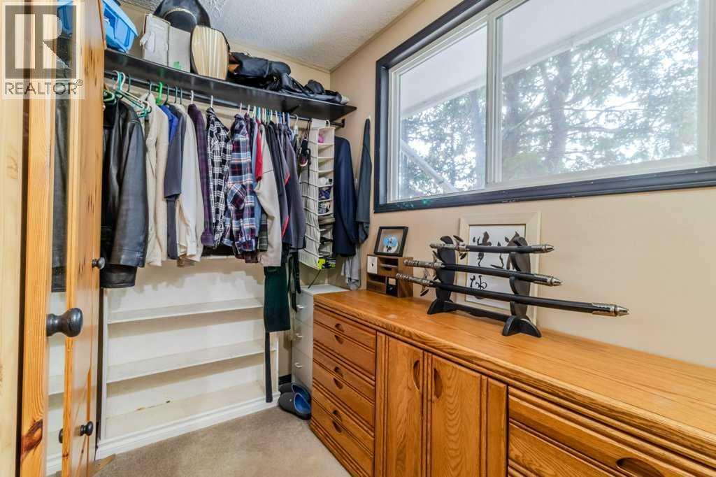 9 Ockley Close, Red Deer