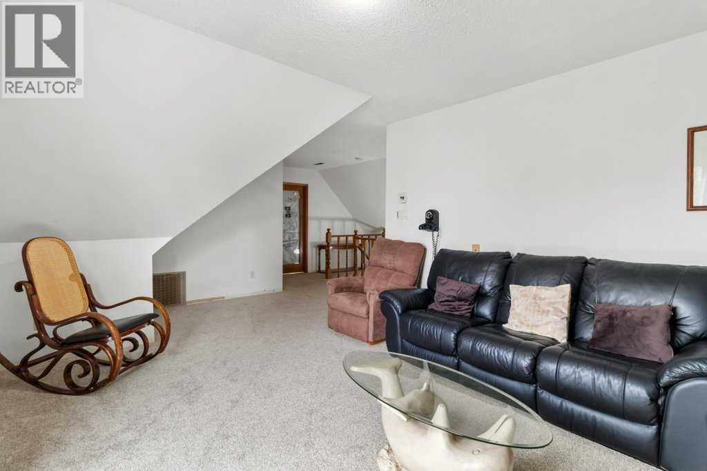 9 Ockley Close, Red Deer