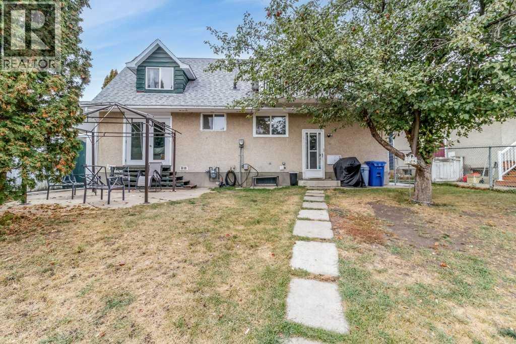 9 Ockley Close, Red Deer