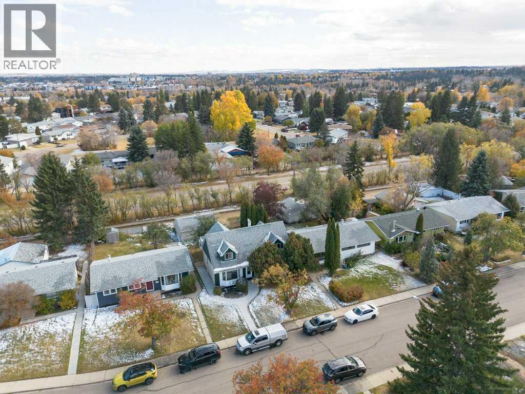 9 Ockley Close, Red Deer
