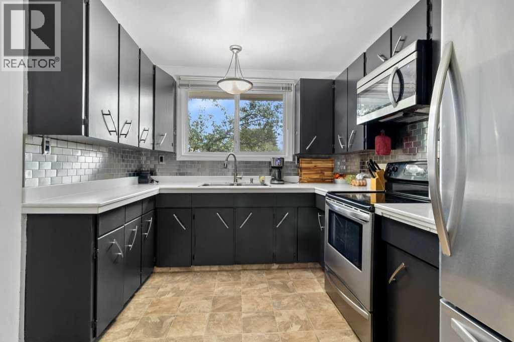 9 Ockley Close, Red Deer