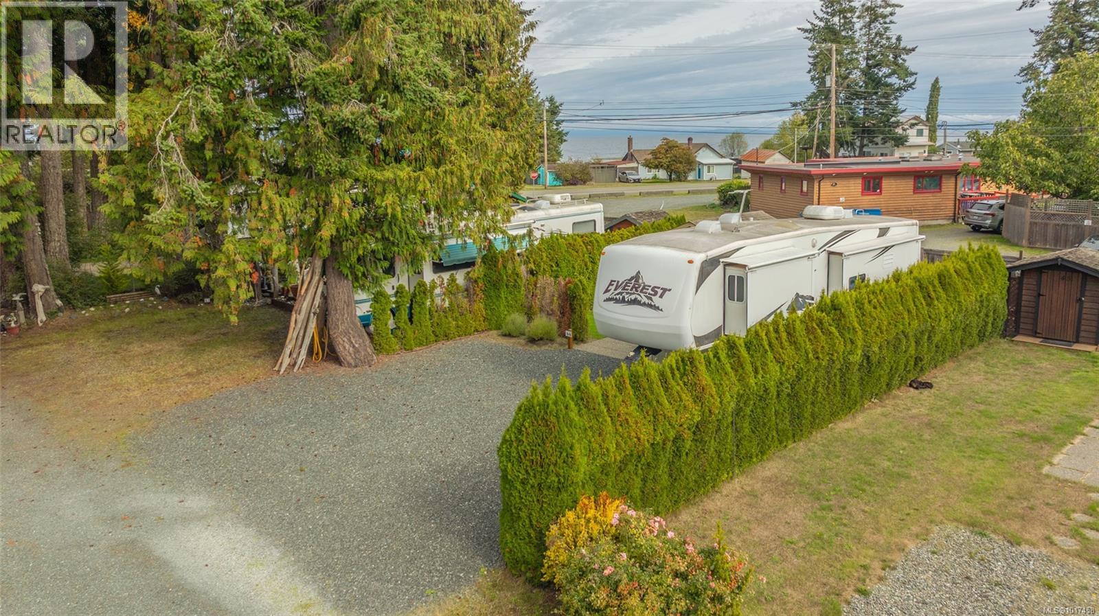 44 6050 island Hwy, Qualicum Beach