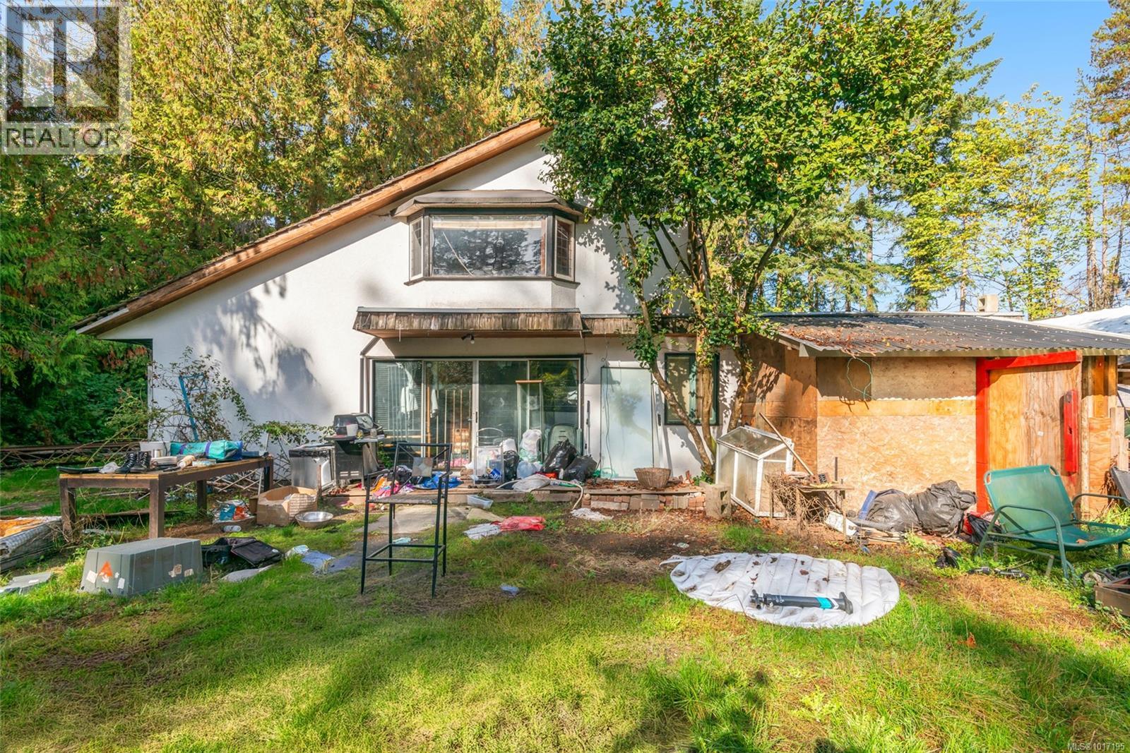 400 Manse Rd, Parksville