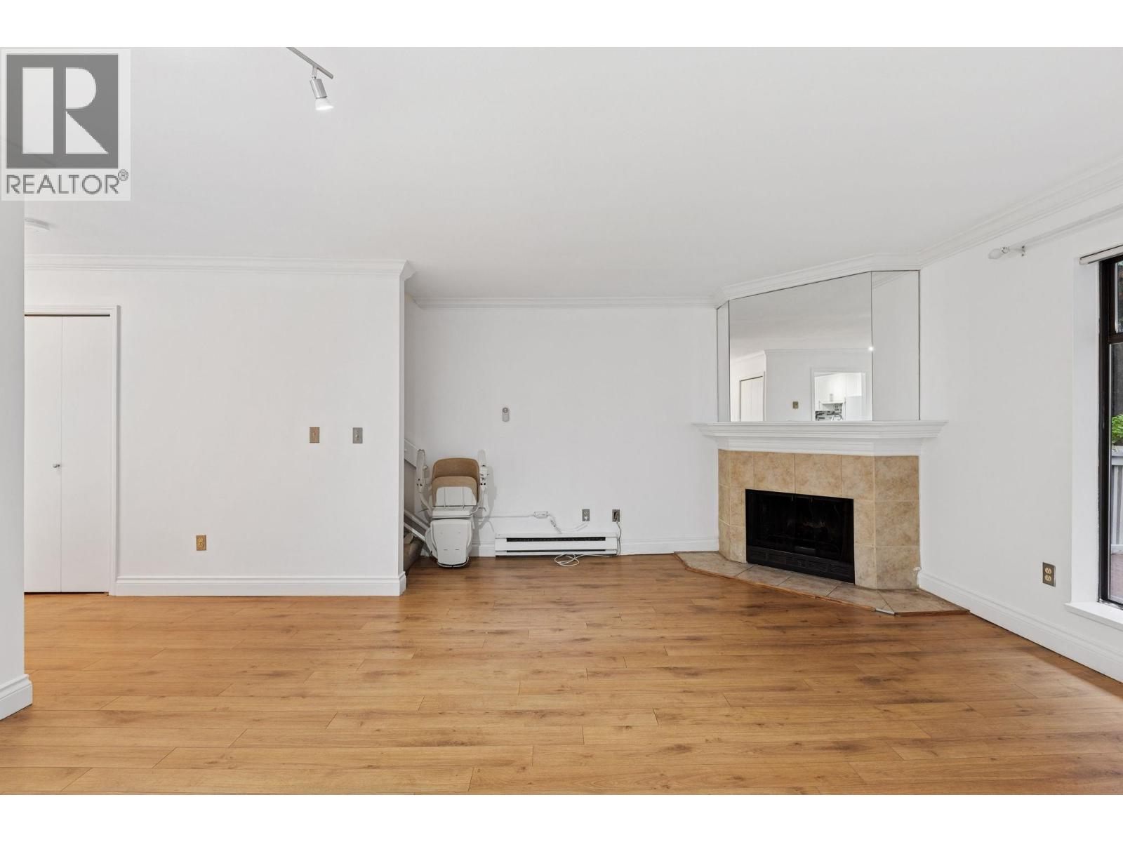 14 8820 WESTMINSTER HIGHWAY, Richmond