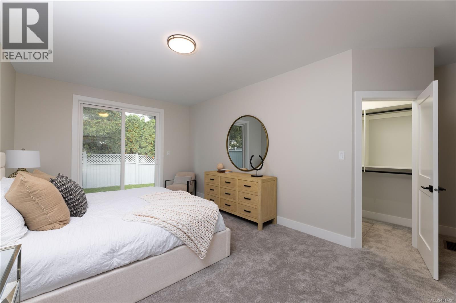  9556 Northlawn Terrace, Sidney