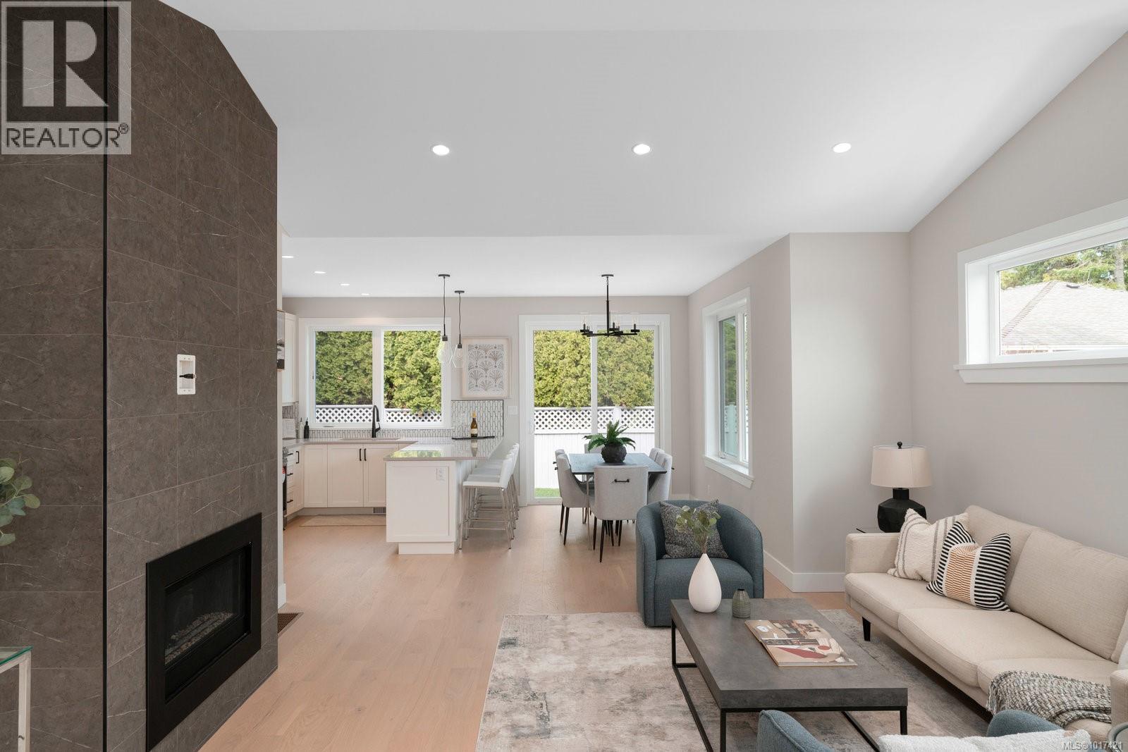  9556 Northlawn Terrace, Sidney