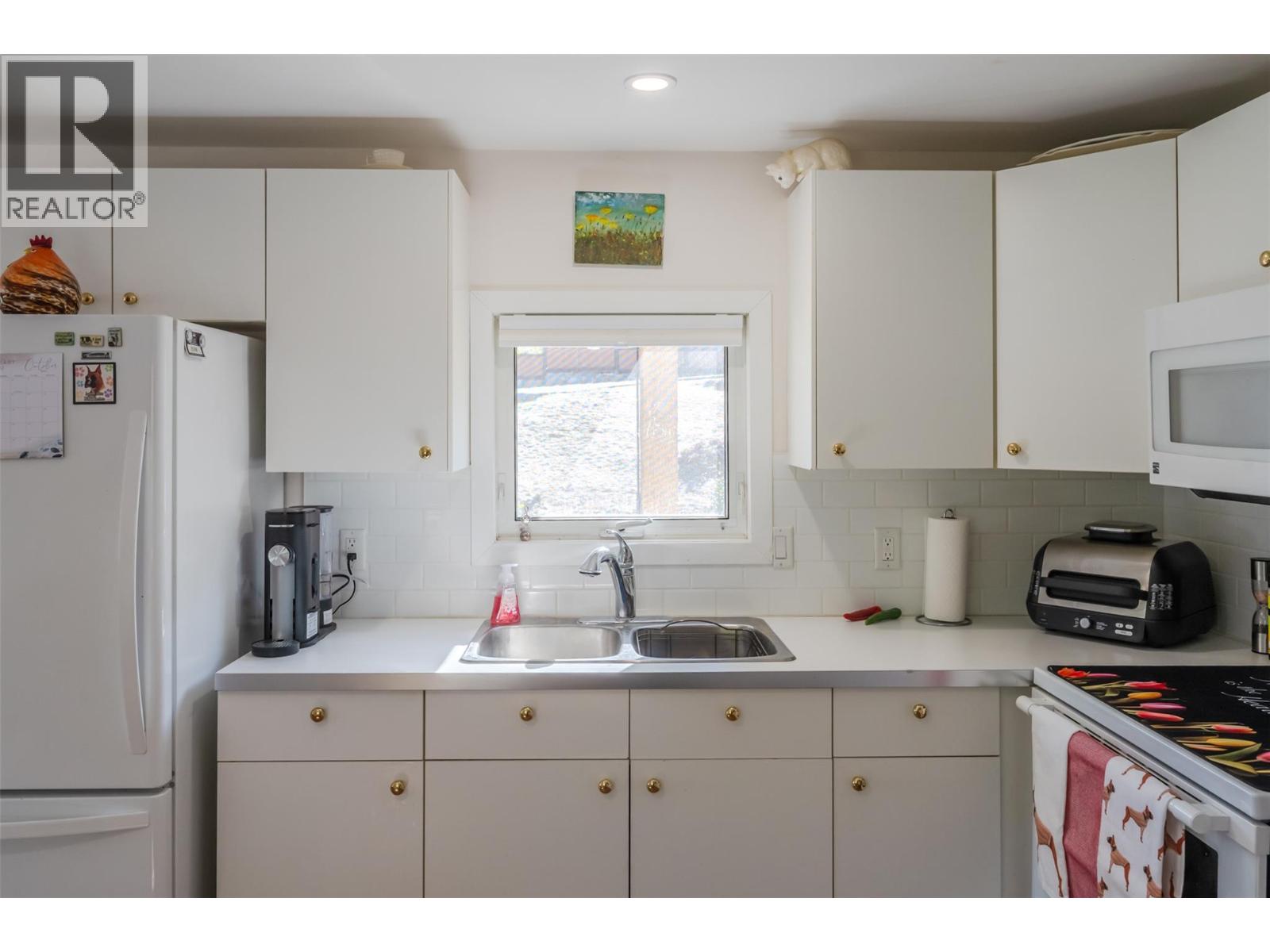 23 201 RIVA RIDGE EST Other, Penticton