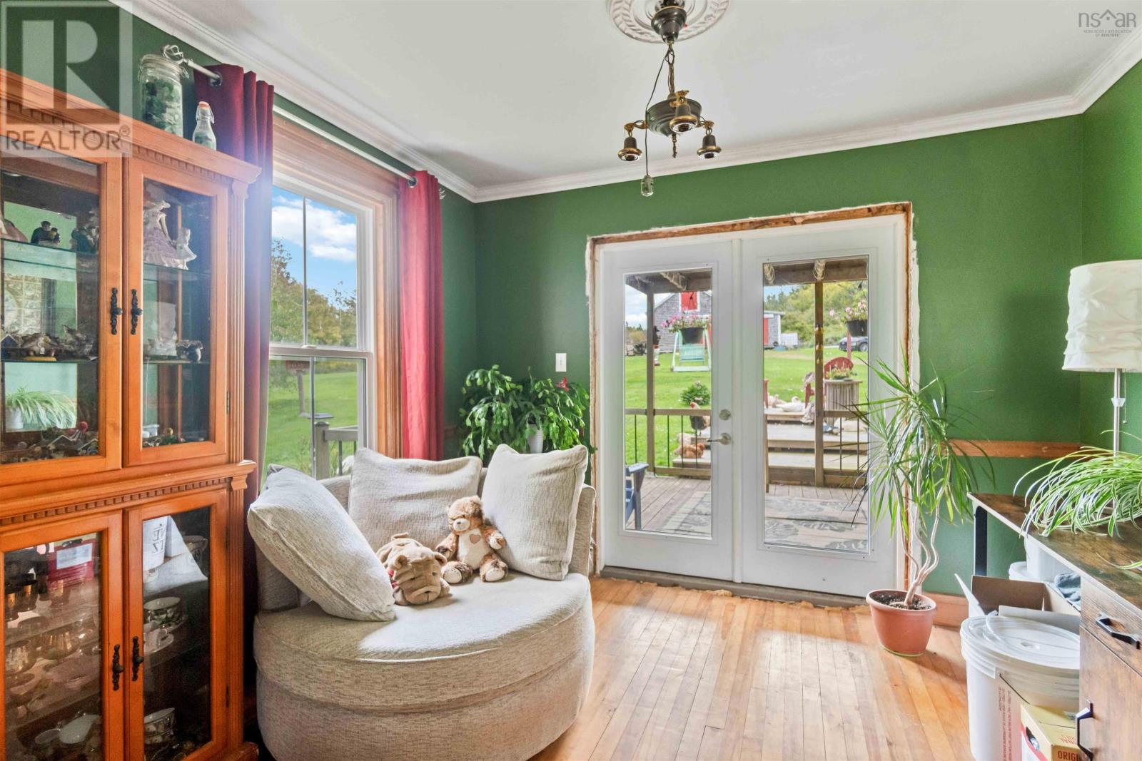 Property 8 of 22 of 5042 NS-1