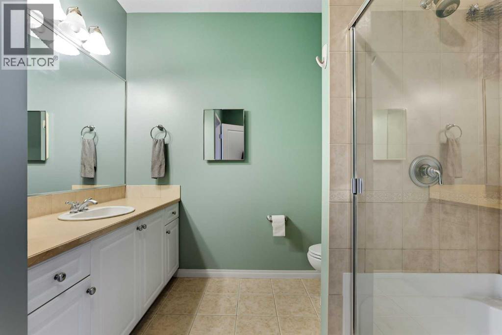Single Family House for Sale in   Lake Fraser Green SE Lake Bonavista Calgary 