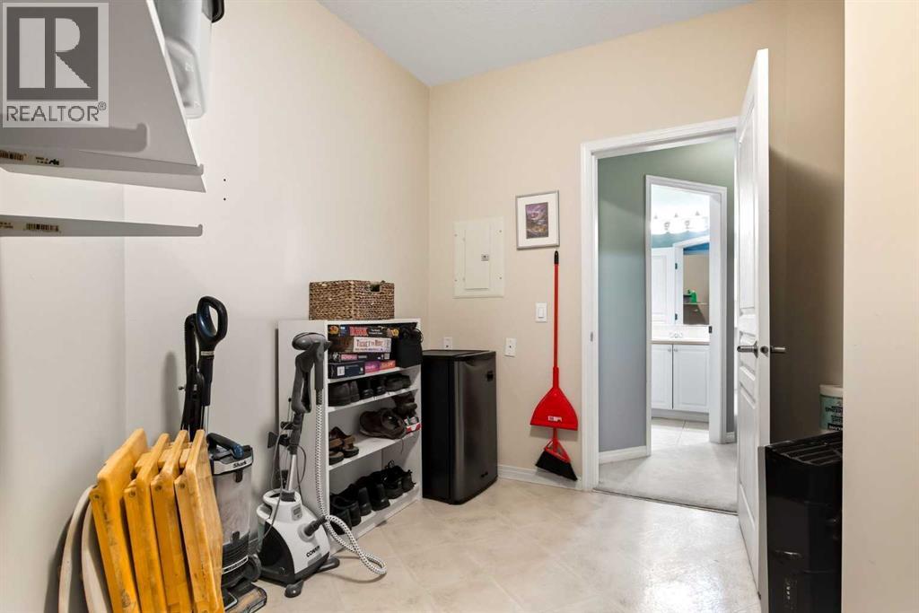 Single Family House for Sale in   Lake Fraser Green SE Lake Bonavista Calgary 
