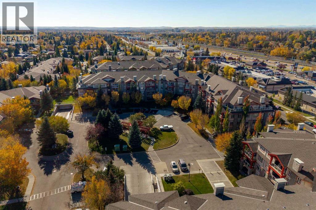 Single Family House for Sale in   Lake Fraser Green SE Lake Bonavista Calgary 