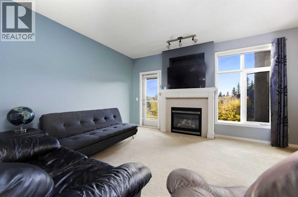 Single Family House for Sale in   Lake Fraser Green SE Lake Bonavista Calgary 