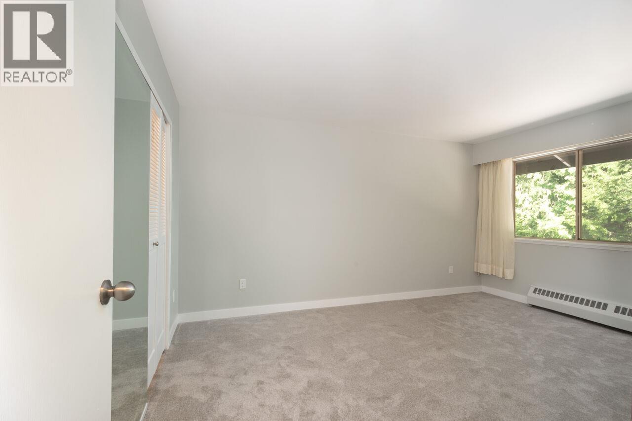 810 235 KEITH ROAD, West Vancouver