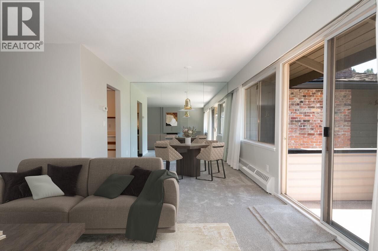 810 235 KEITH ROAD, West Vancouver