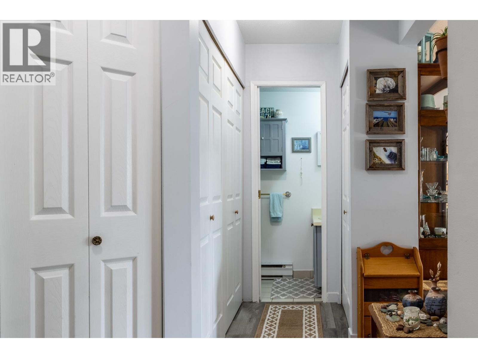 2 765 SCHOOL ROAD, Gibsons