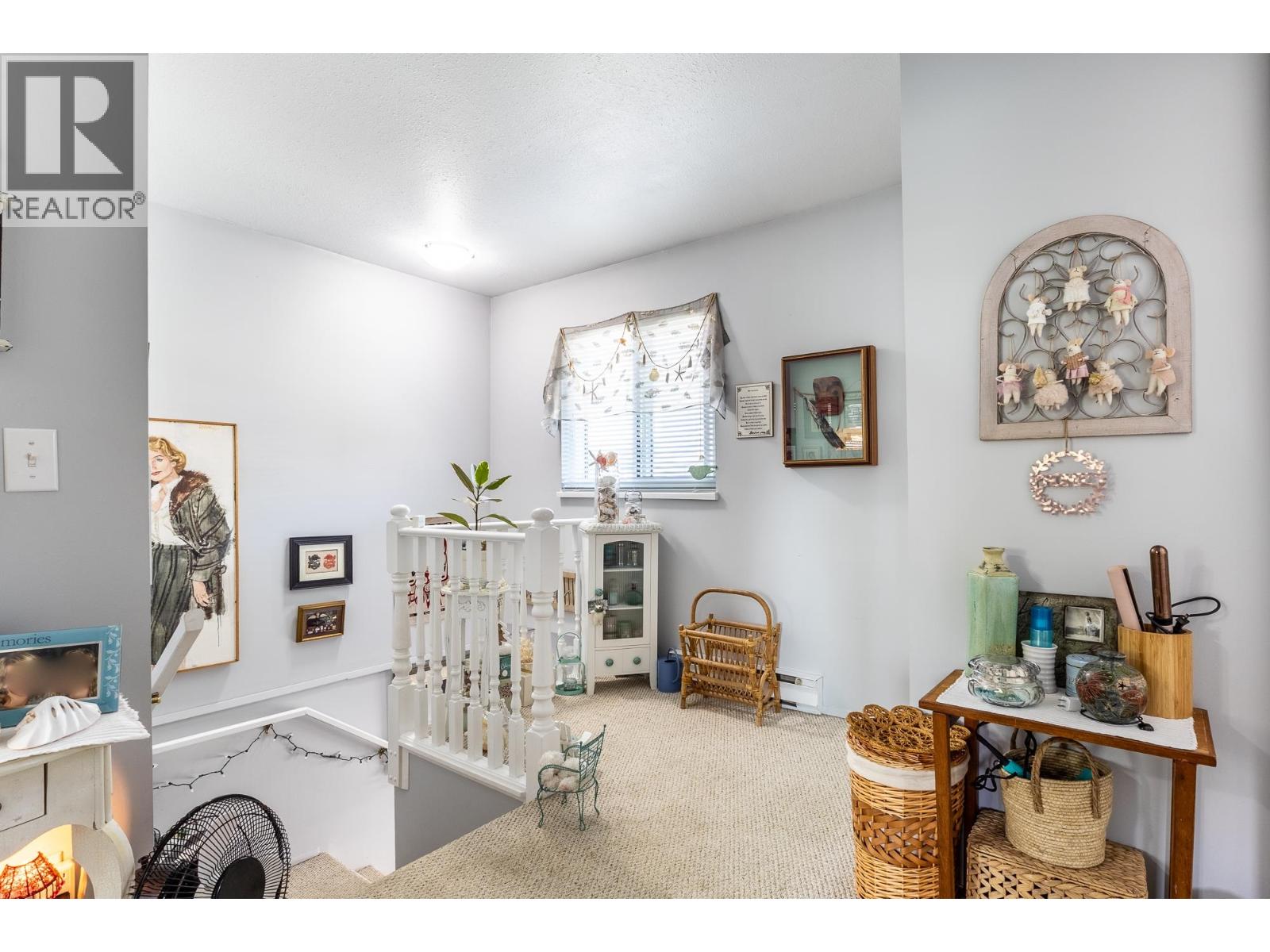 2 765 SCHOOL ROAD, Gibsons