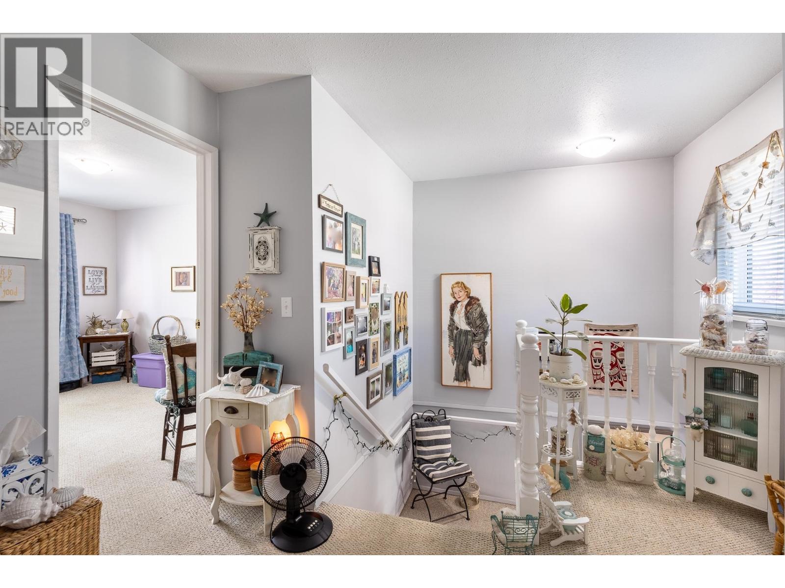 2 765 SCHOOL ROAD, Gibsons