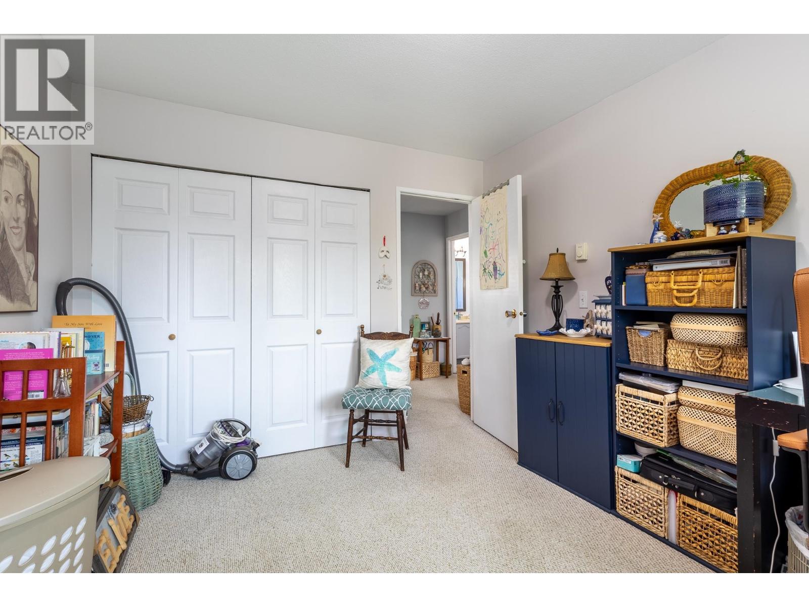 2 765 SCHOOL ROAD, Gibsons