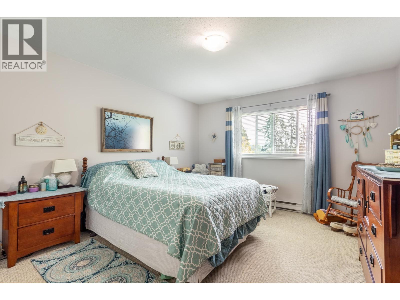 2 765 SCHOOL ROAD, Gibsons