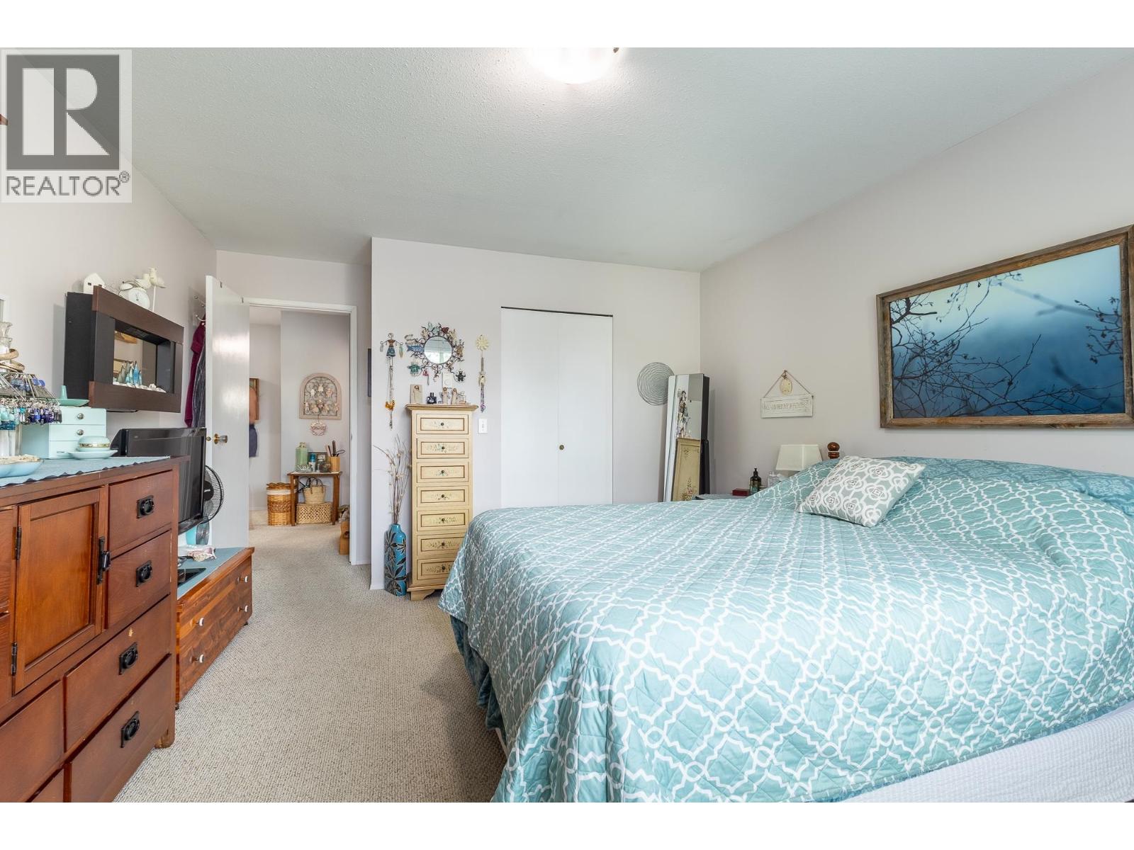 2 765 SCHOOL ROAD, Gibsons