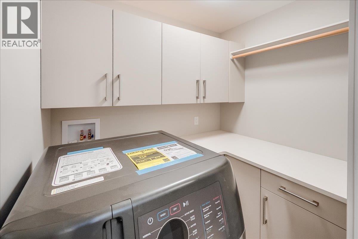 932-1 Redstone Drive, Rossland