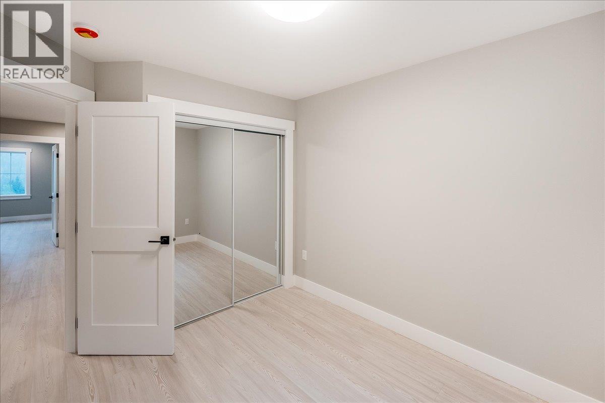 932-1 Redstone Drive, Rossland