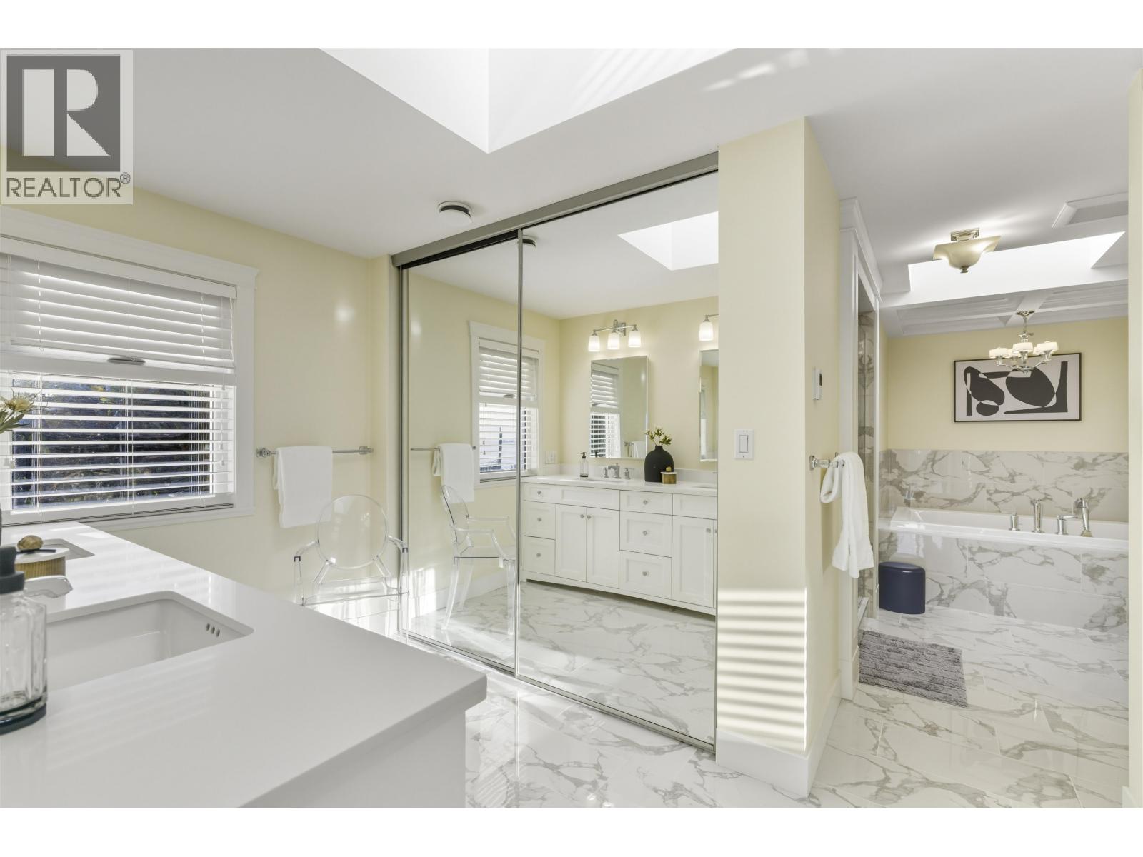 1631 22ND STREET, West Vancouver