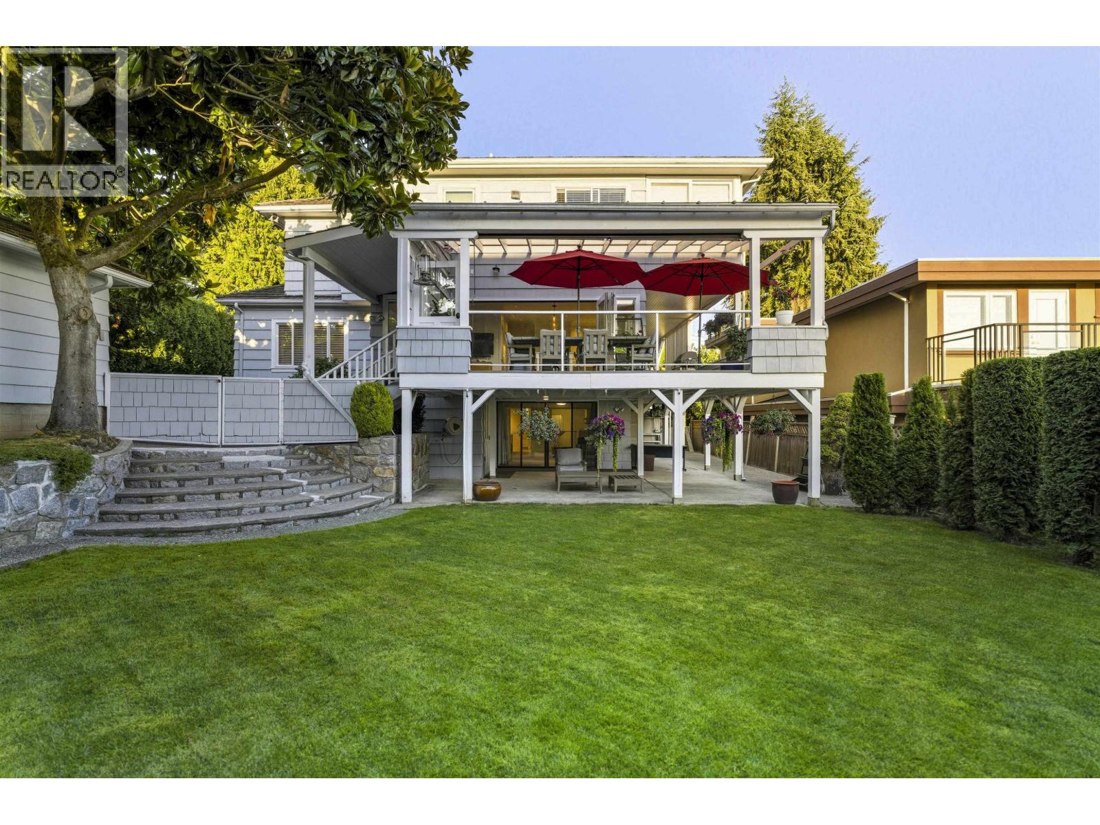 1631 22ND STREET, West Vancouver