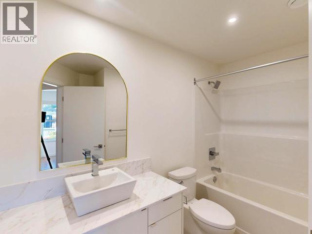 7160 EDGEHILL CRESCENT, Powell River