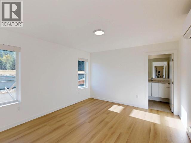 7160 EDGEHILL CRESCENT, Powell River