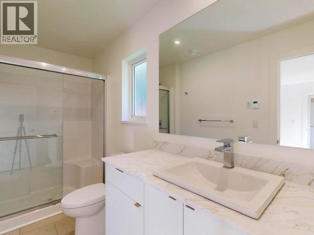 7160 EDGEHILL CRESCENT, Powell River