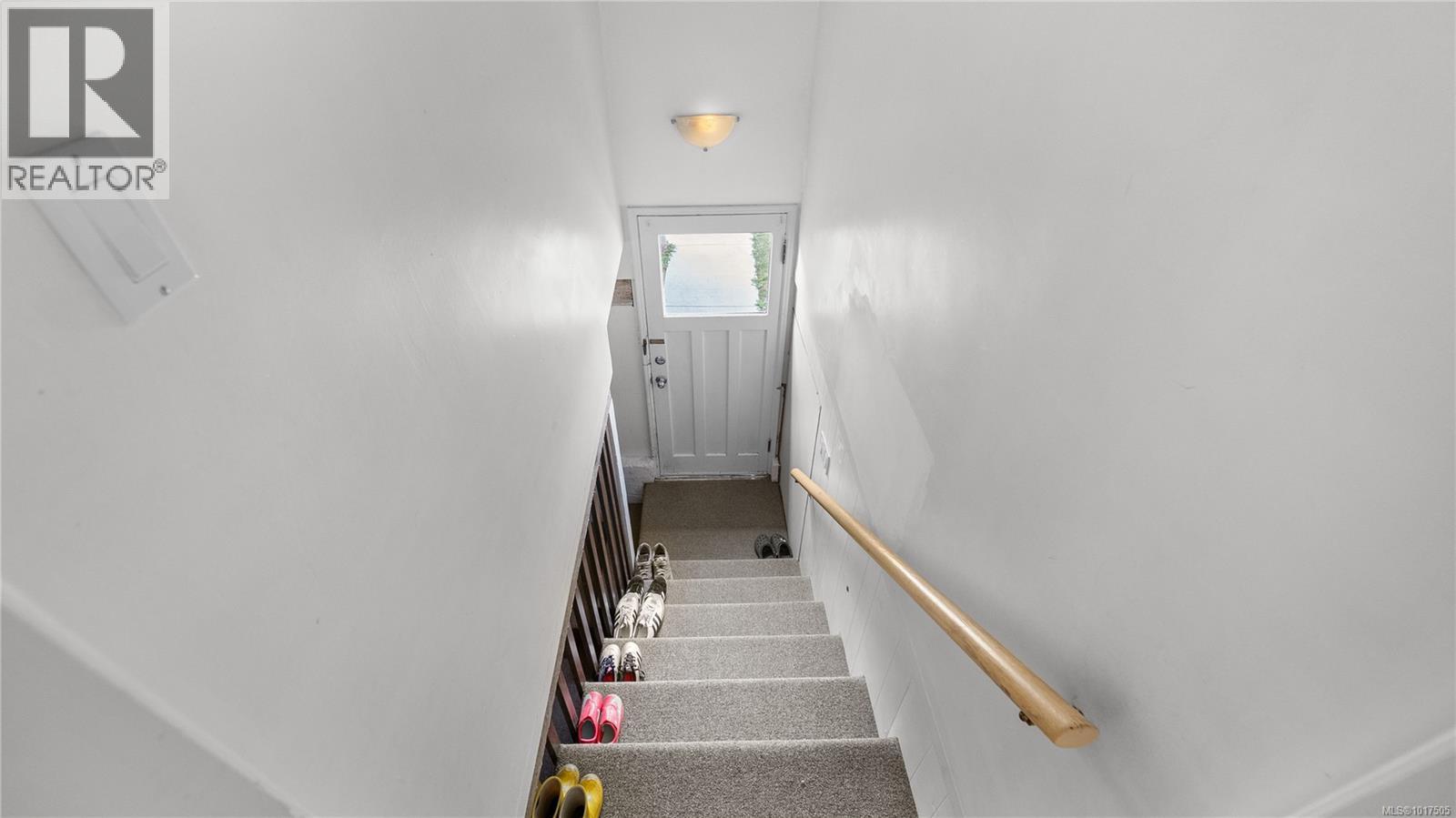  2720 Foul Bay Road, Saanich