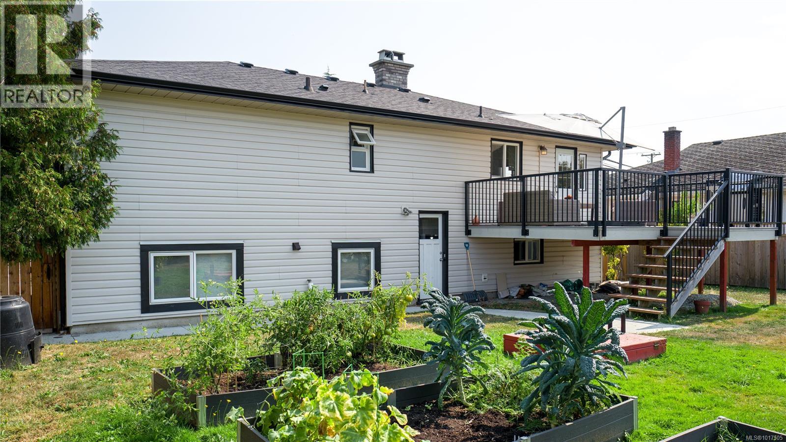 2720 Foul Bay Road, Saanich