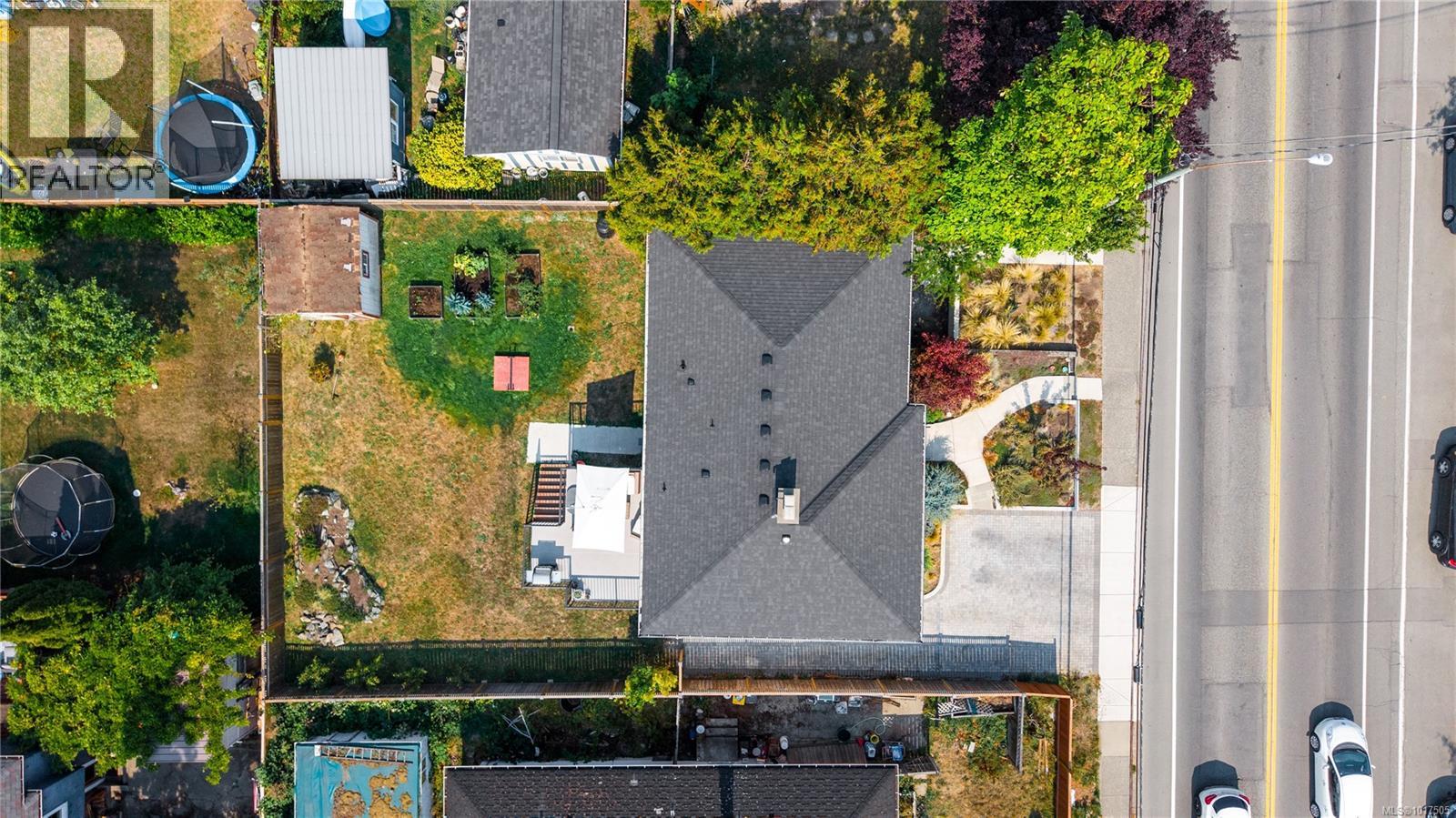  2720 Foul Bay Road, Saanich