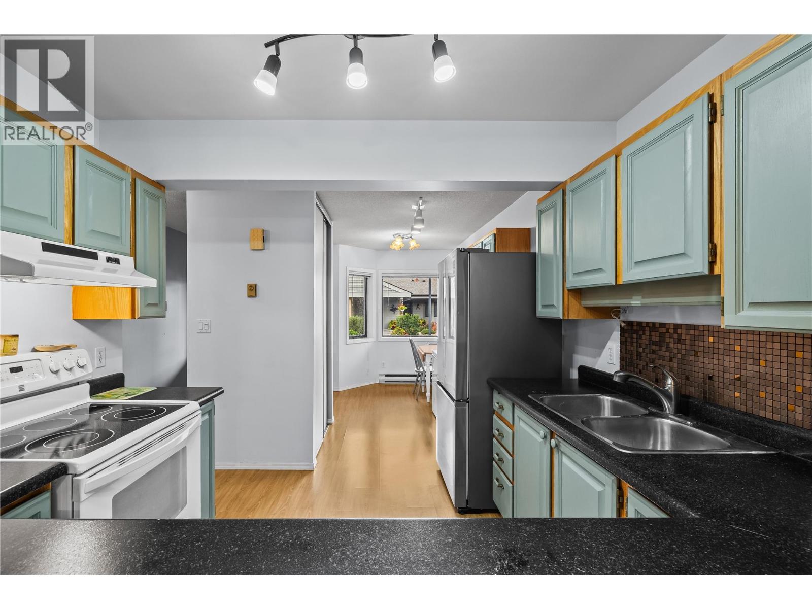 213 1765 Leckie Road, Kelowna