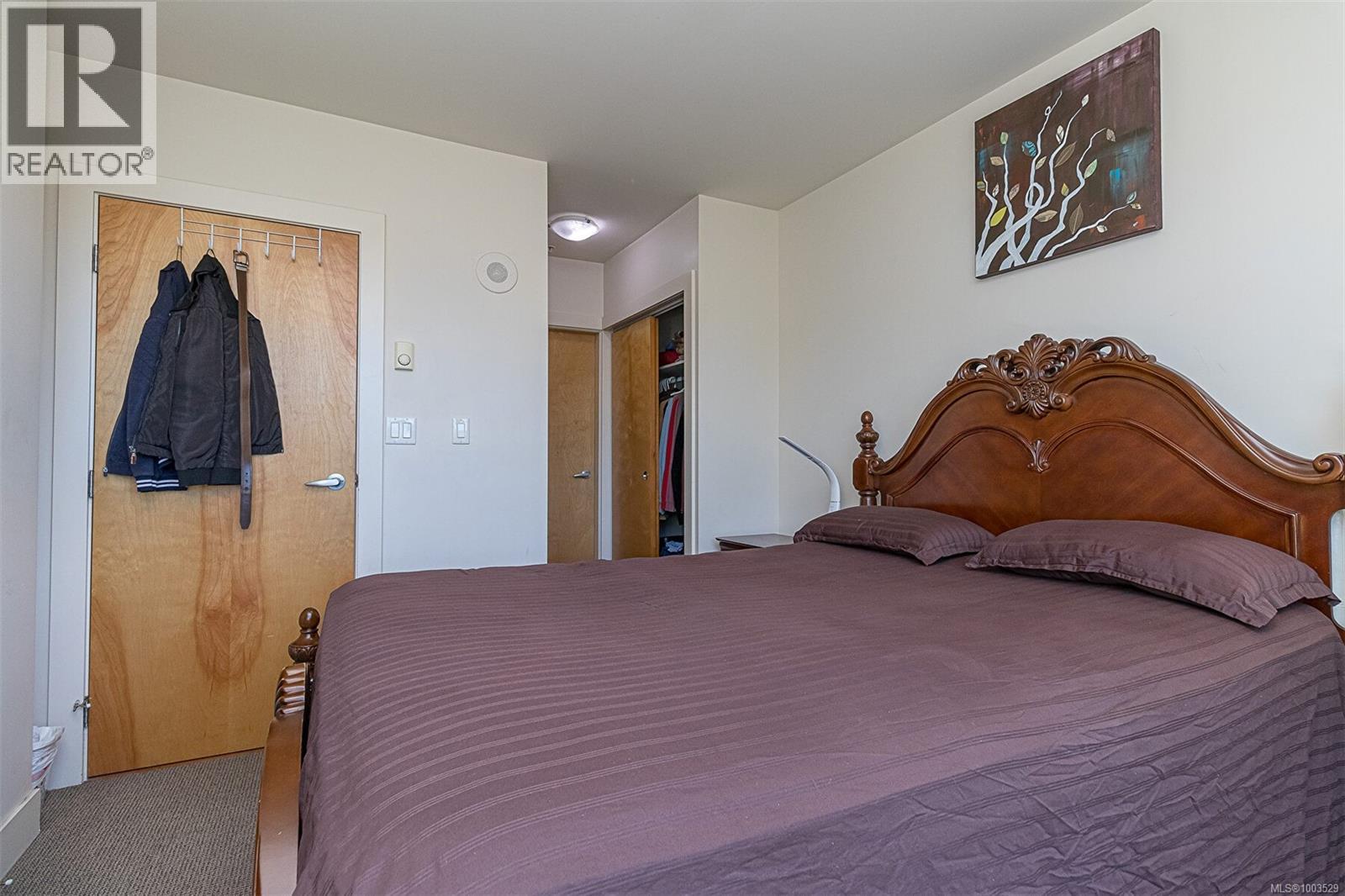 624 2745 Veterans Memorial Pkwy, Langford