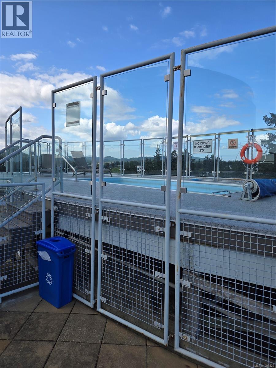 624 2745 Veterans Memorial Pkwy, Langford