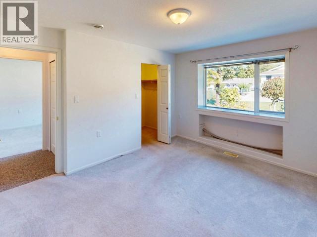 4045 SAVARY PLACE, Powell River
