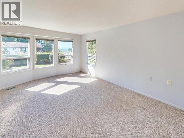 4045 SAVARY PLACE, Powell River