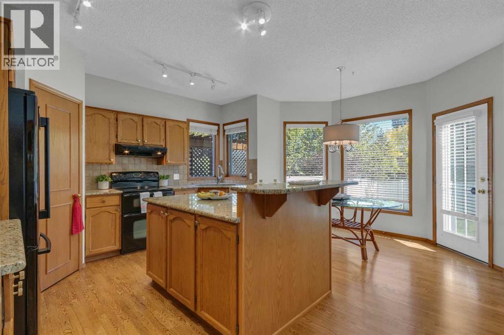 Single Family House for Sale in  Mountain Park Drive SE McKenzie Lake Calgary 