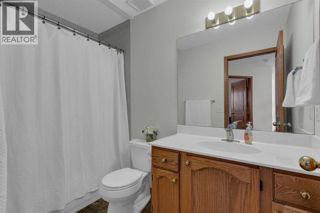 Single Family House for Sale in  Mountain Park Drive SE McKenzie Lake Calgary 