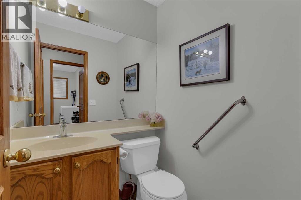 Single Family House for Sale in  Mountain Park Drive SE McKenzie Lake Calgary 