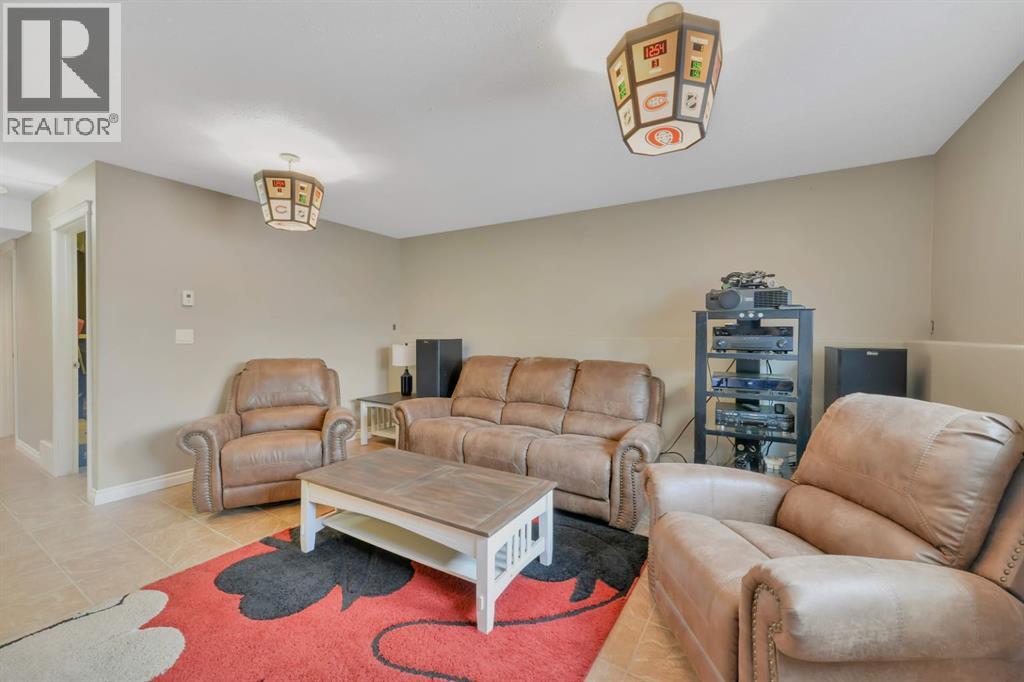 25074 South Pine Lake Road, Rural Red Deer County