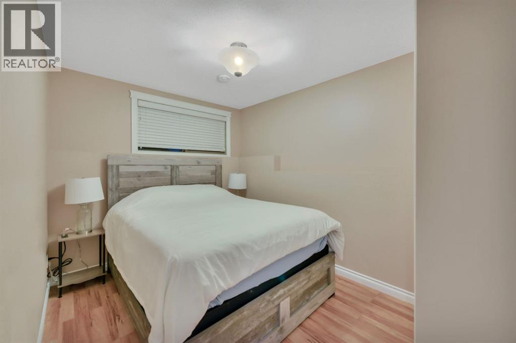 25074 South Pine Lake Road, Rural Red Deer County