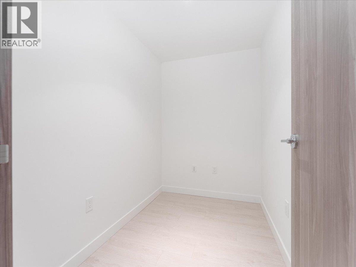 #1187-8671 HAZELBRIDGE Way, Richmond