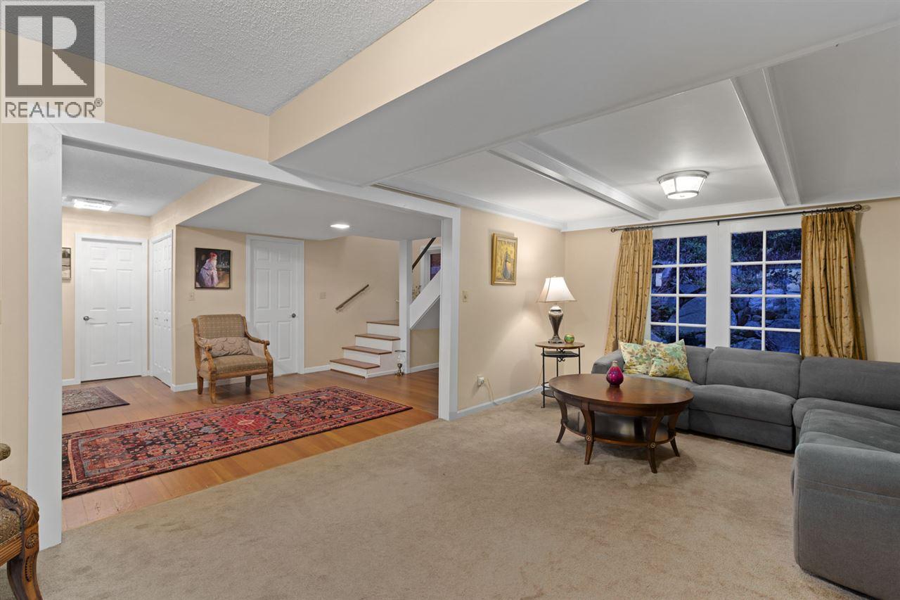 1145 MILLSTREAM ROAD, West Vancouver