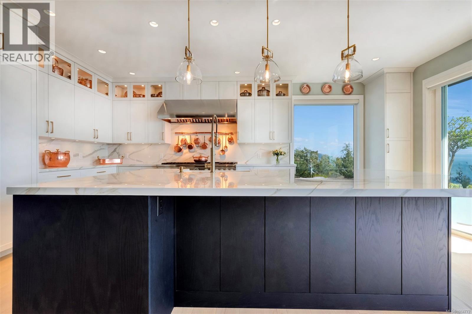  7470 Thornton Heights, Sooke